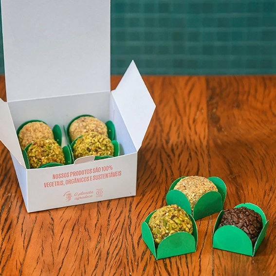 Brigadeiro de Amendoim - Caixa com 6 unidades
